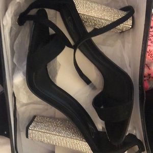 Vesta heels size 7.5